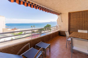 Seaview Getaway: Beach Access, Pool & Tennis Court